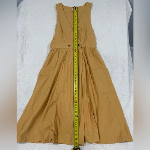 Free People / Women's Yellow Sleeveless Cotton Wrap Dress / Size M. - Picture 7 of 9